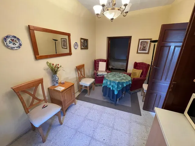GRAN CASA AMPLIA EN EL CENTRO DE ARROYO DE LA LUZ - foto 5