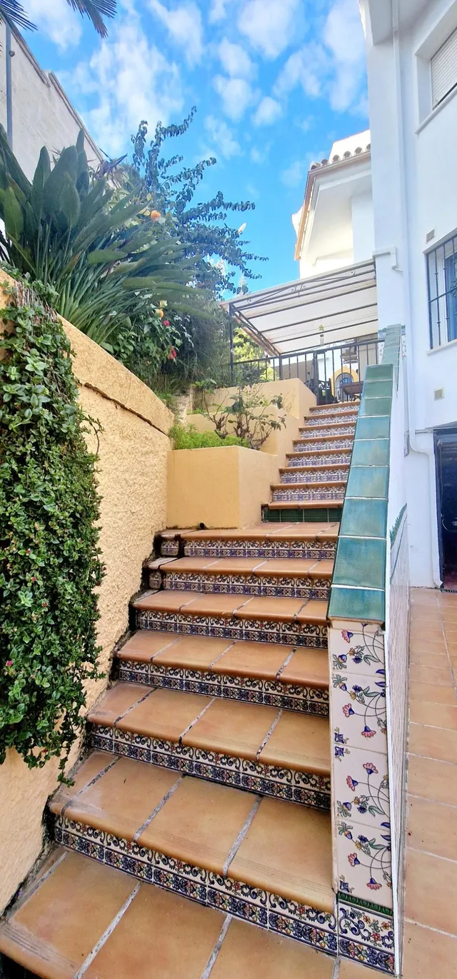 CASA PAREADA EN LA SIERREZUELA — 50