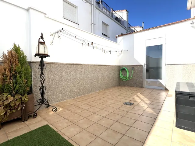 UNIFAMILIAR DE DISEÑO EN VILLANUEVA DE LA SERENA - foto 4