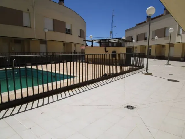 Urbis te ofrece un estupendo adosado en Nuevo Naharros, Pelabravo, Salamanca. — 38