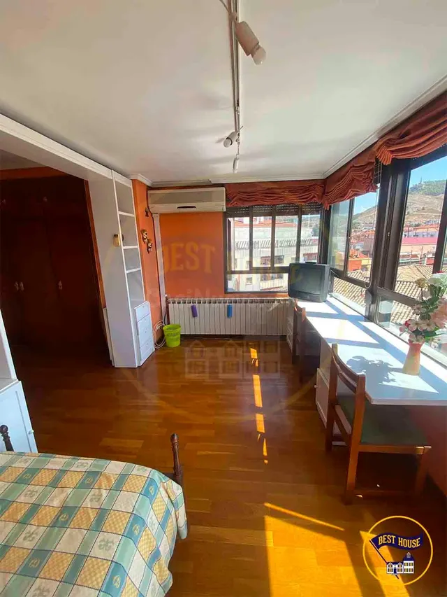 PISO EN VENTA EN PLENO CENTRO DE CUENCA — 33