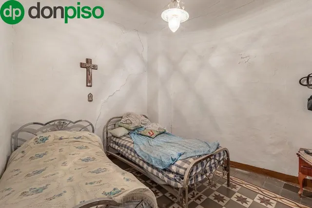 CASA CON TERRENO EN DURCAL — 13