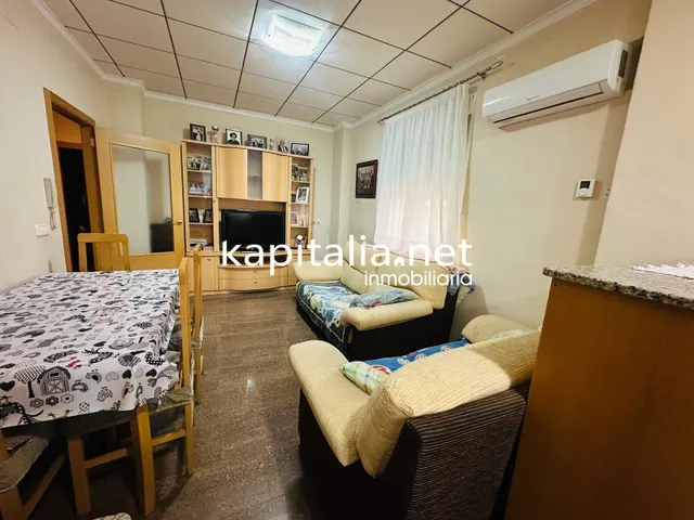Casa a la venta en La Pobla del Duc (Valencia) — 3