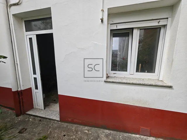 Casa con jardín y garaje en Porta Nova, Ferrol — 24