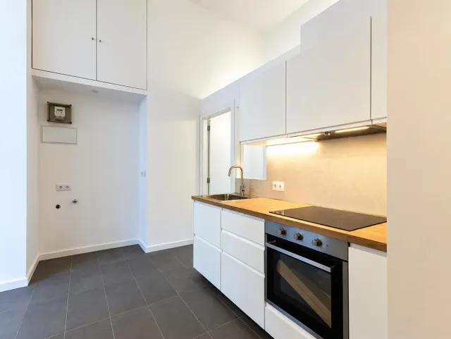 Agencia Inmobiliaria en Barcelona. Estudio en venta en el Congres — 15