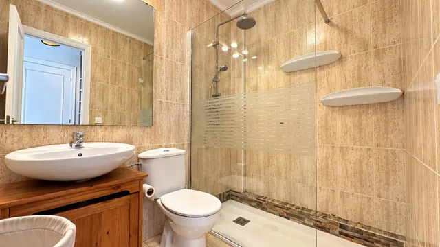 CHALET CON JARDIN Y GARAJE EN COMILLAS — 29