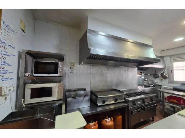 Local comercial en Venta en Tavernes De La Valldigna Valenci - foto 4