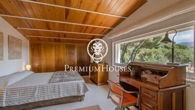 Casa en venta con piscina en Sant Andreu de Llavaneres — 18