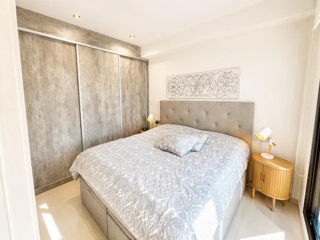 Adosado contemporáneo  PAU-26 con piscina privada y solárium — 22