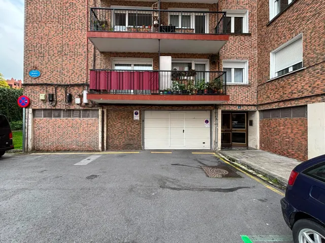 Espacio y vistas en Begoña — 42