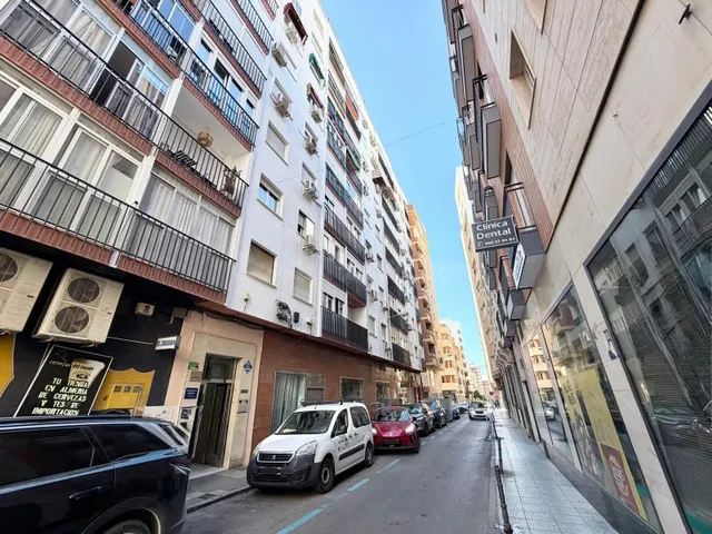 Céntrico piso en Almería — 2