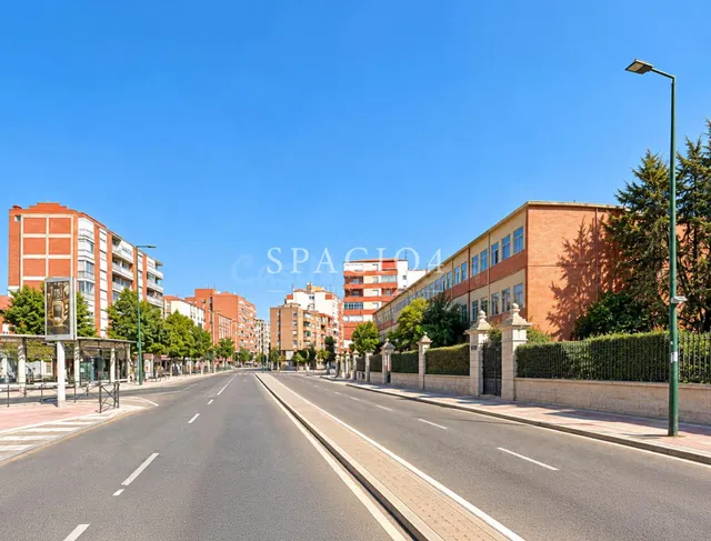Piso en venta en Delicias 119 m2 INKIOCUPADO — 2