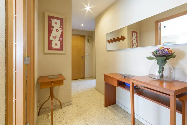 APARTAMENTO REFORMADO CON TERRAZA, PISCINA Y PARKING A 150 METROS DE LA PLAYA DE GANDIA — 14
