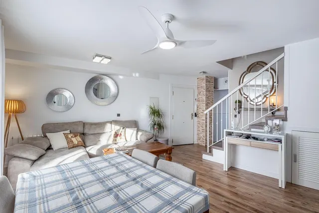 ESPECTACULAR TRIPLEX EN CHURRIANA — 6