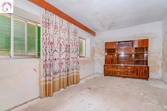 CASA PARA REFORMAR EN EL CENTRO DE LAS GABIAS!!!!