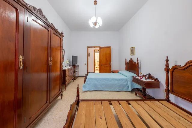 PANADERÍA HISTÓRICA CON MÁS DE 90 AÑOS DE TRAYECTORIA + VIVIENDA — 34
