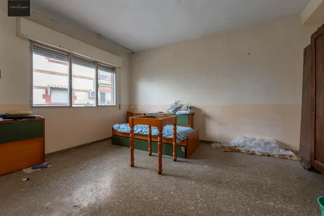 SE VENDE CASA CON UNA PARCELA DE 518 m2 (EN EL CENTRO DE LOS OGÍJARES). — 29
