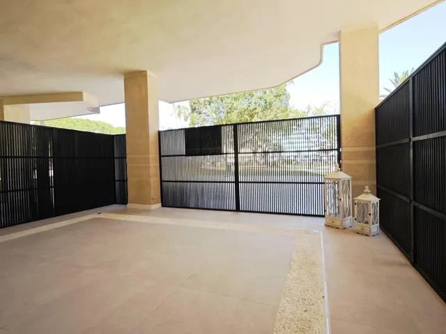 Apartamento en Fuengirola de 2 dormitorios, 2 baños junto al mar en doña sofía — 31