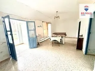 SE VENDE CUEVA EN LOS CARRIONES (CASTILLÉJAR) - foto 4