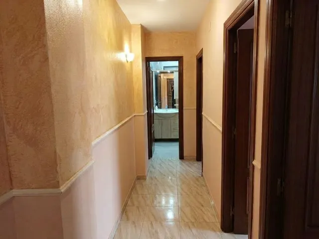 EASY RENT presenta esta acogedora vivienda situada en el barrio de Los Ángeles, — 12
