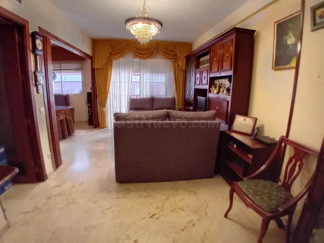 Fantástica vivienda en la zona de Ministerios ! - foto 2