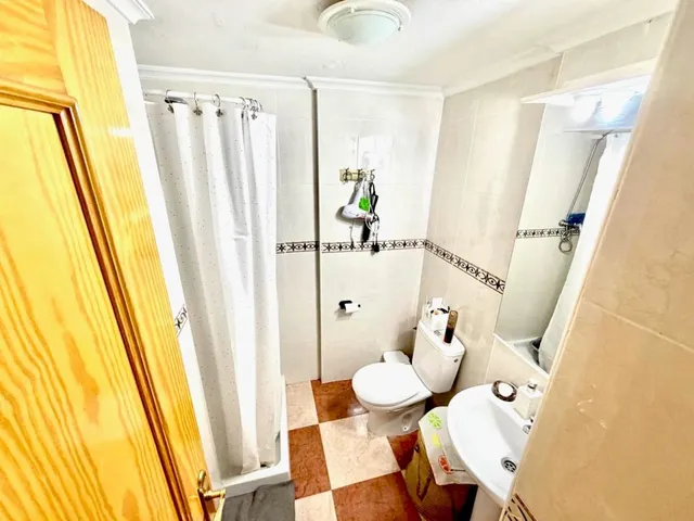 PISO PLANTA BAJA EN FORMENTERA DEL SEGURA  2 habitaciones ,2 BAÑOS — 10