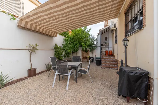 Magnífica casa unifamiliar de 4 dormitorios grandes en Otura — 24