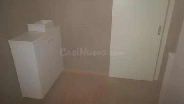 Oportunidad de Local Comercial en Zona Sant Joan – Vilanova  - foto 4
