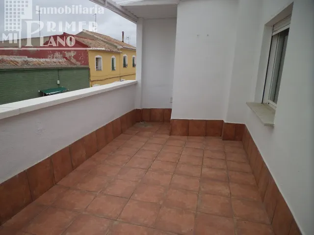 Casa 5 habitaciones 130m² en venta - Calle García Pavón — 17