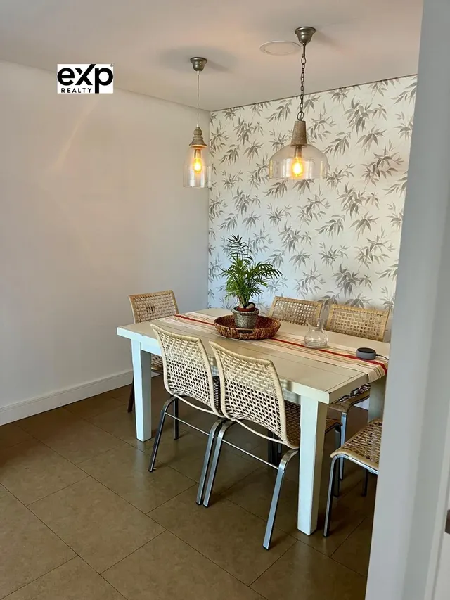 Casa unifamiliar independiente en una de las zonas privilegiadas de almeria, cerca de la playa. — 20