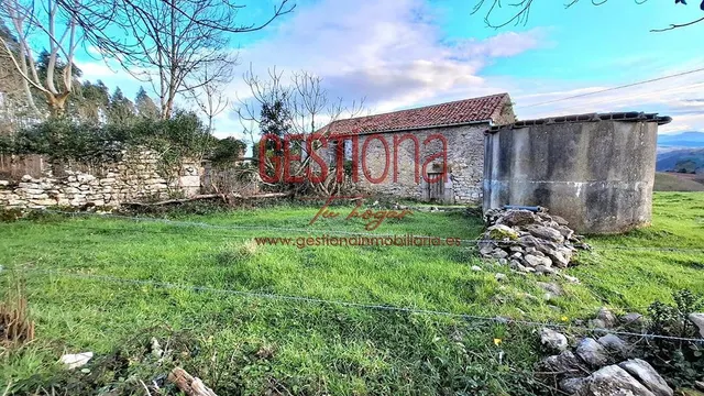 CASA Y CABAÑA PARA REHABILITAR. SOLORZANO