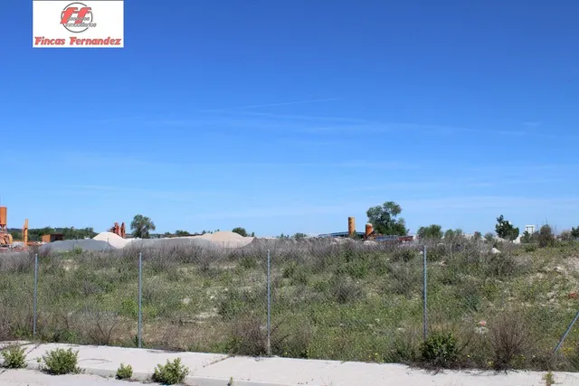 Venta de suelo de 20.000 m2 en Polígono Sector XXV — 3