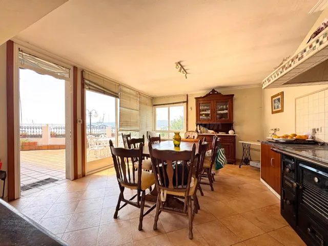 CASA CON VISTAS AL MAR ENTRE MARÍN Y PONTEVEDRA — 7