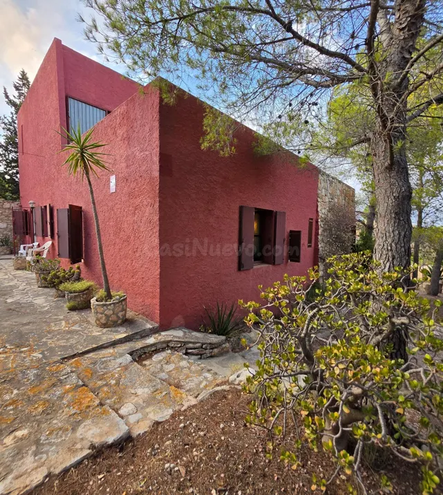 Una casa con alma frente al Port de l’Estany: autenticidad m - foto 3