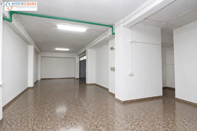 LOCAL/ALMACÉN DE ESQUINA – 80 m2 – DOBLE FACHADA – POSIBLE CAMBIO DE USO. PUERTO DE SAGUNTO. FOTOS — 11