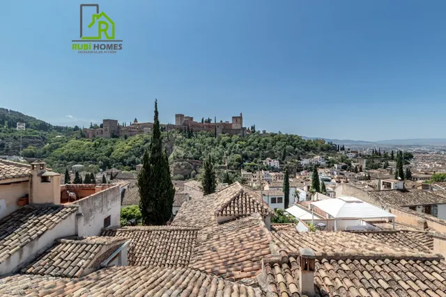 CASA CON VISTAS PANORÁMICAS A LA ALHAMBRA — 4