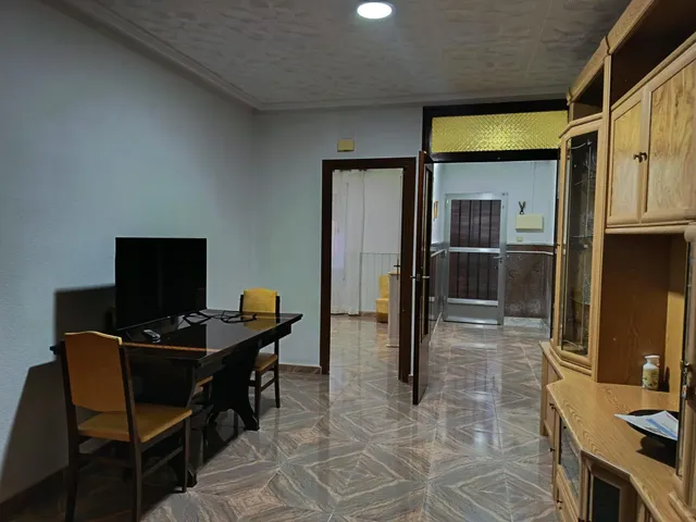 SE VENDE CASA EN MONFORTE DEL CID  / LISTA PARA ENTRAR A VIVIR /  A 20 MINUTOS DE ALICANTE — 10