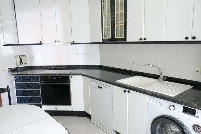 Piso en venta en Mendebaldea — 11