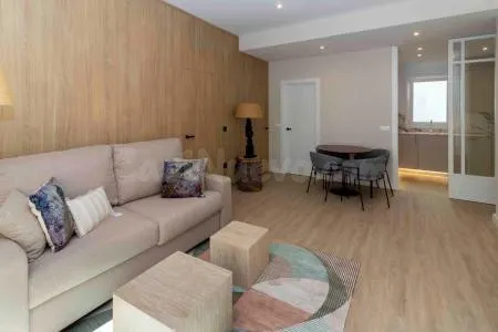 MAGNIFICO APARTAMENTO EN GENERAL PALAFOX TOTALMENTE REFORMAD - foto 4