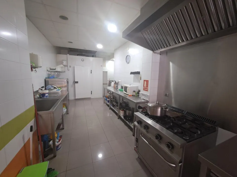 Oportunidad negocio, listo para funcionar, con loft anexo