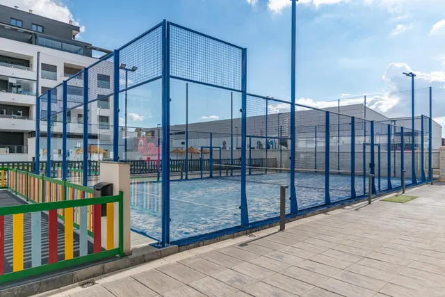 Exclusiva vivienda en Residencial Nevada — Urbanización de lujo junto al Centro Comercial Nevada — 25