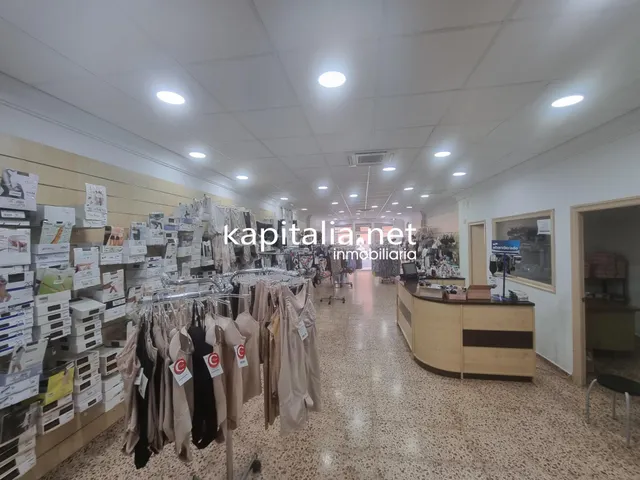 Local a la venta en Ontinyent - foto 2
