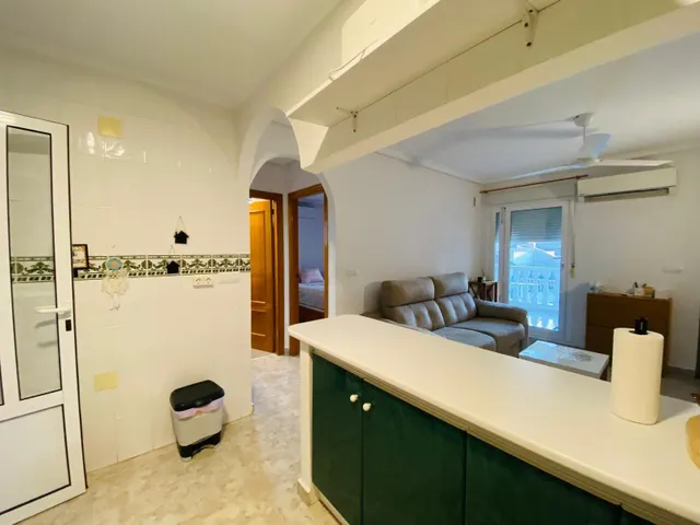 Apartamento de 2 dormitorios con terraza y piscina en El Edén, Guardamar del Segura — 7