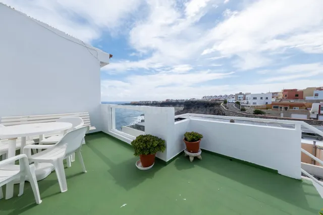 Exclusiva vivienda con impresionantes vistas al mar en La Es