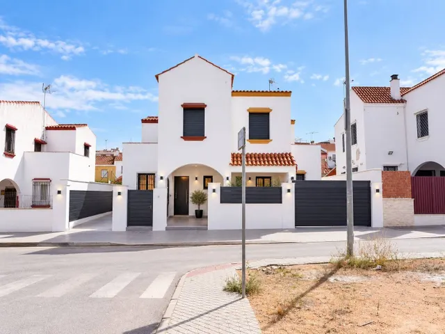 Dos viviendas pareadas en El Viso del Alcor con piscina, aerotermia y acabados personalizables | Entrega 2027 — 12