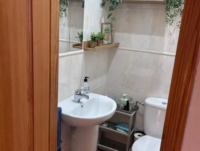 Chalet adosado con piscina privada, sótano y terraza en Valverde, Elche — 12