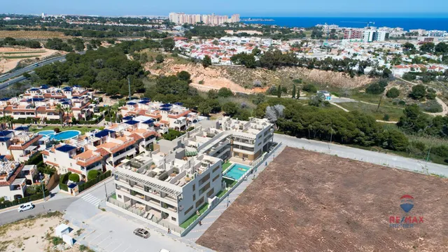 Nuevo apartamento de 2 habitaciones y 1 baño cerca de la playa de Mil Palmeras — 8