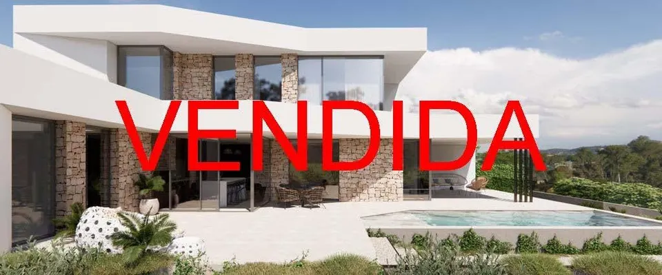 Promoción de obra nueva de dos viviendas unifamiliares en Torre en Conill con vistas al golf