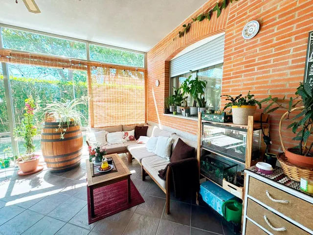 Urbis te ofrece un chalet en venta en la zona de Los Almendros, Villamayor, Salamanca. — 32