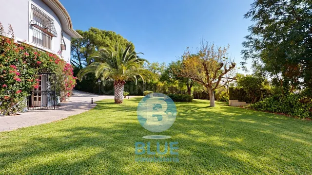 IMPRESIONANTE CASA EN CASILLA DEL AIRE — 3